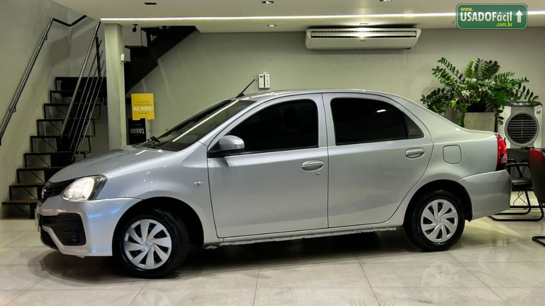 Toyota Etios Sedan X 1.5 Automático Flex 2018/2019 — foto 3 de 13
