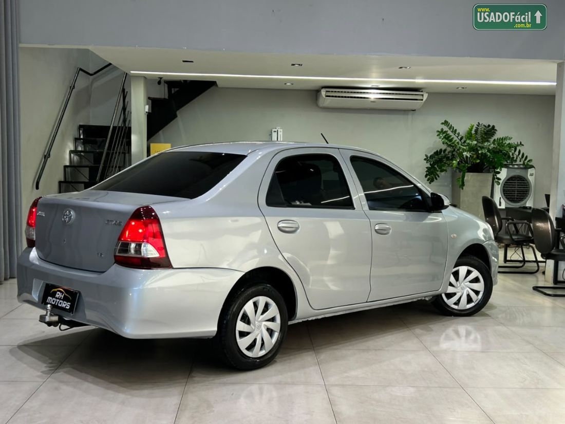 Toyota Etios Sedan X 1.5 Automático Flex 2018/2019 — foto 4 de 13