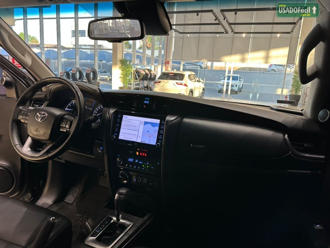 Toyota Hilux SW4 SRX 2.8 4x4 TDI Automático Diesel 2021/2021 — foto 11 de 15
