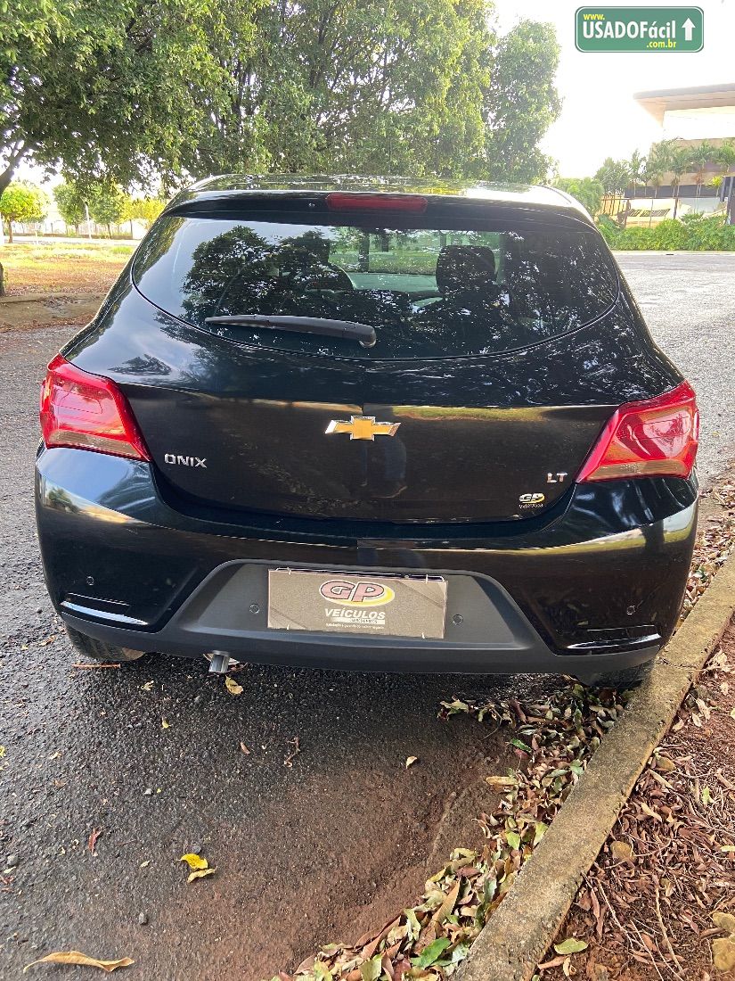 CHEVROLET/GM Onix Hatch LT 1.0 Mecânico Flex 2018/2019 — foto 5 de 14