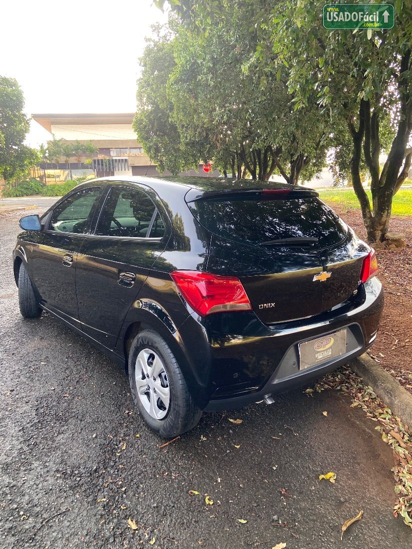 CHEVROLET/GM Onix Hatch LT 1.0 Mecânico Flex 2018/2019 — foto 6 de 14