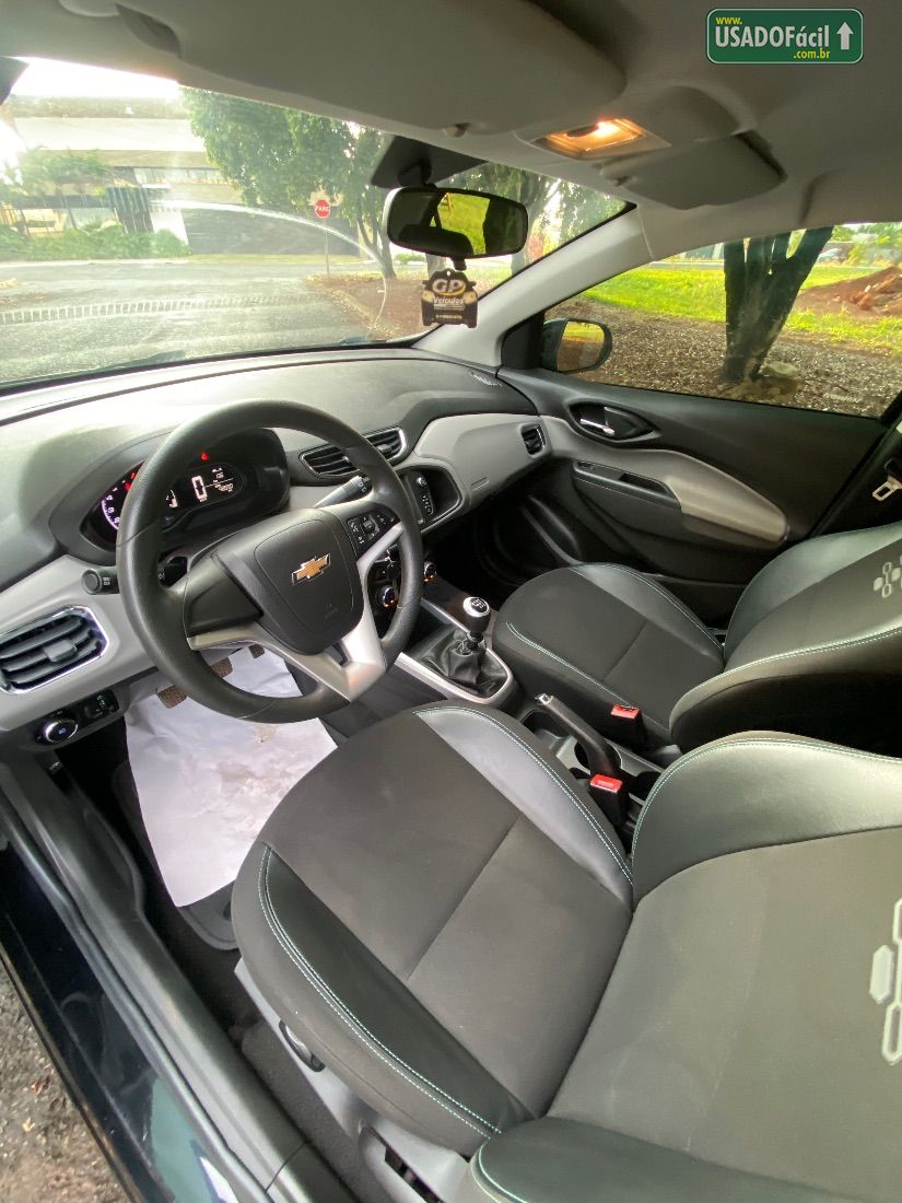 CHEVROLET/GM Onix Hatch LT 1.0 Mecânico Flex 2018/2019 — foto 8 de 14