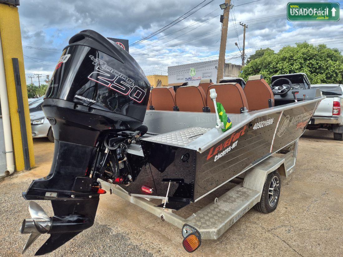LEVEFORT Levefort marajó 190 master com mercury 250hp pro xs 2017/2017 — foto 5 de 12
