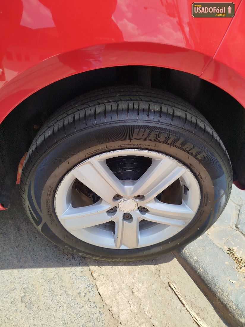 Volkswagen Fox Comfortline 1.0 4P Flex 2015/2016 — foto 10 de 12