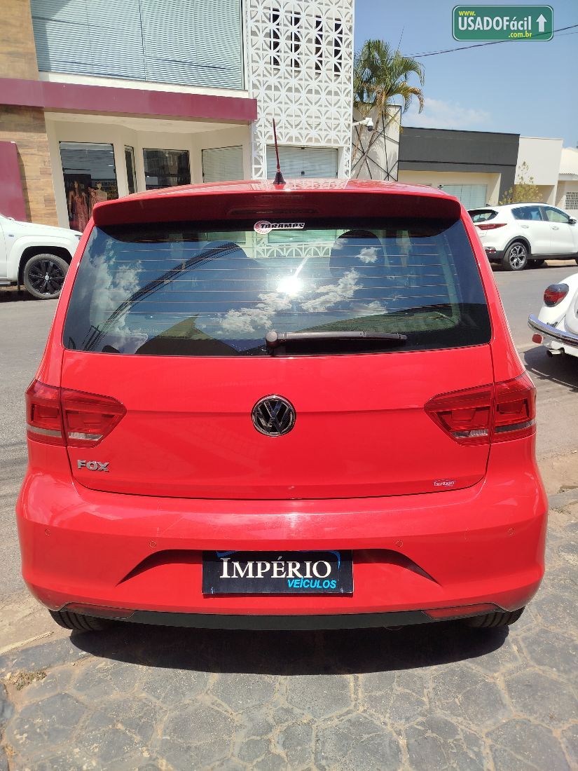 Volkswagen Fox Comfortline 1.0 4P Flex 2015/2016 — foto 2 de 12