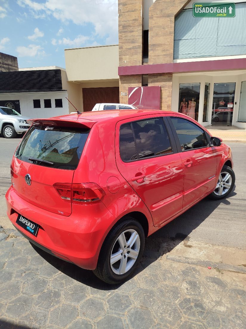 Volkswagen Fox Comfortline 1.0 4P Flex 2015/2016 — foto 5 de 12