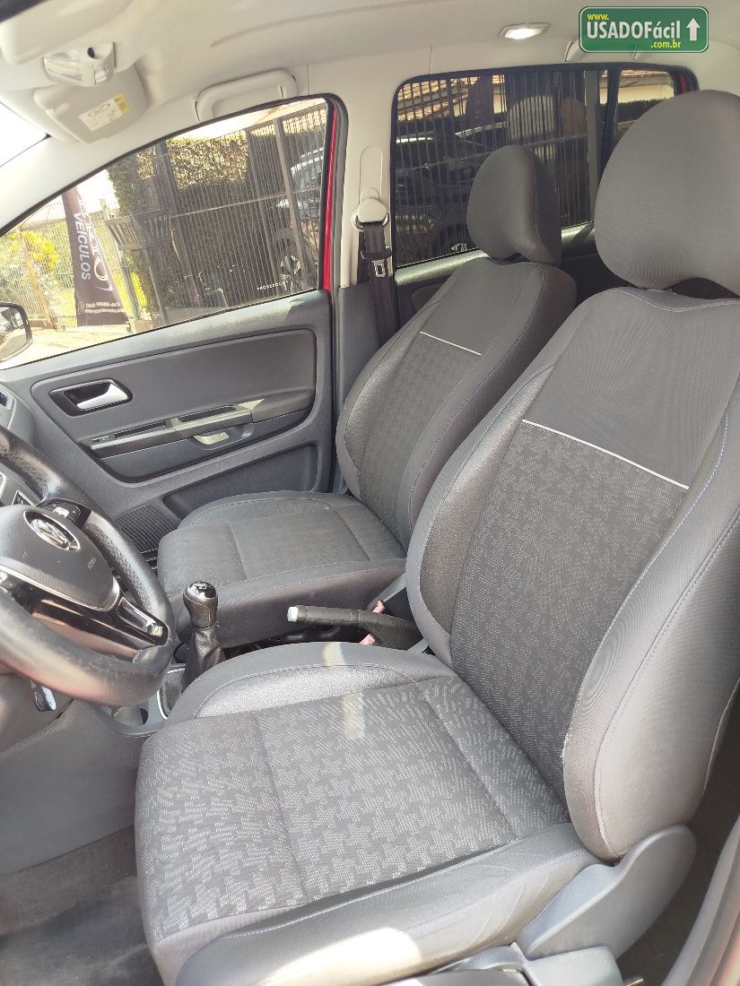 Volkswagen Fox Comfortline 1.0 4P Flex 2015/2016 — foto 9 de 12