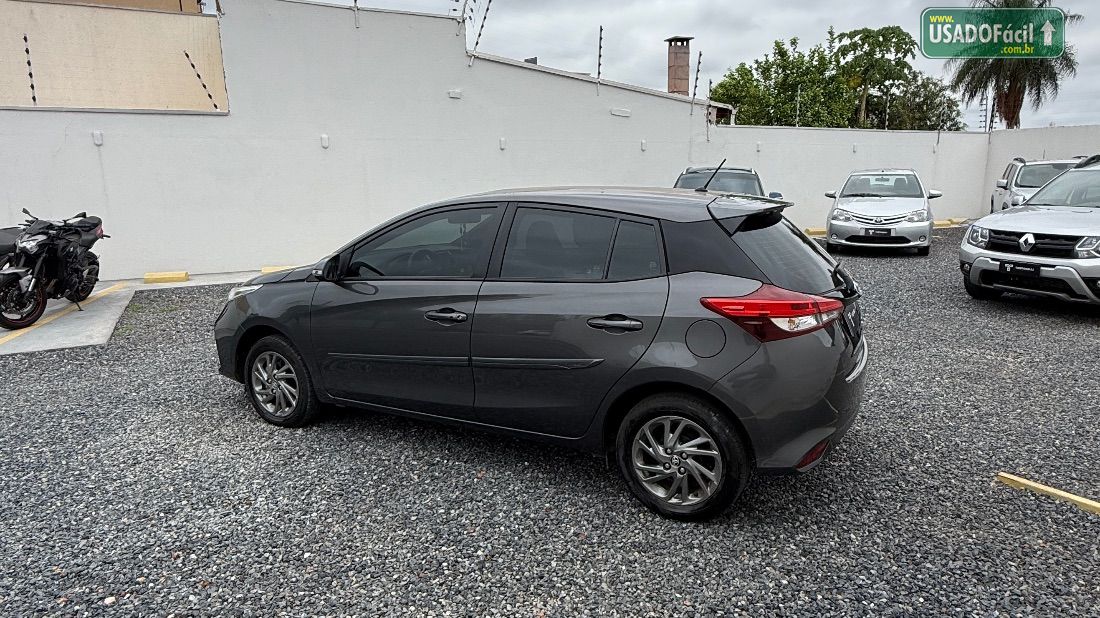 Toyota Yaris Hatch XS 1.5 Automático Flex 2024/2025 — foto 5 de 14