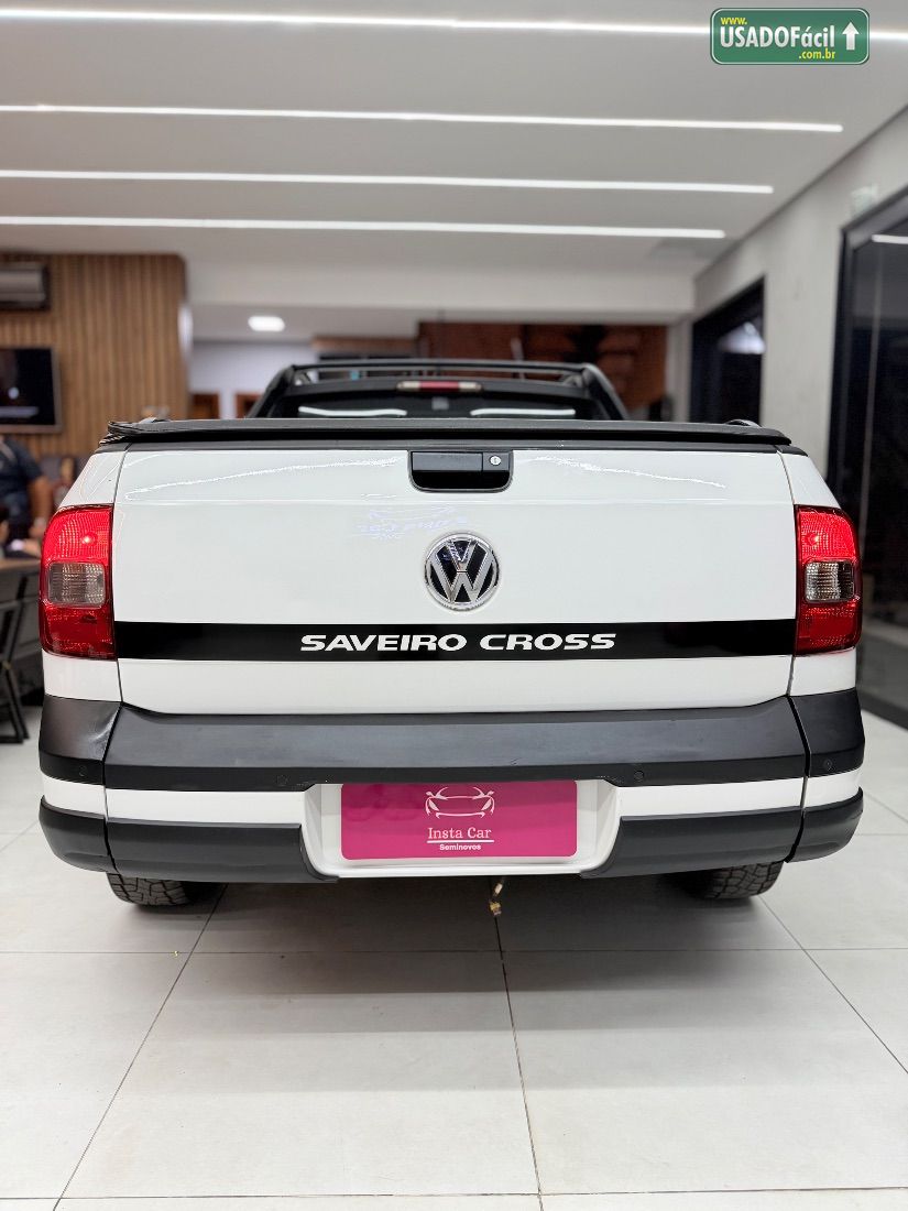 Volkswagen Saveiro Cross CE 1.6 Total Flex 2015/2016 — foto 7 de 13