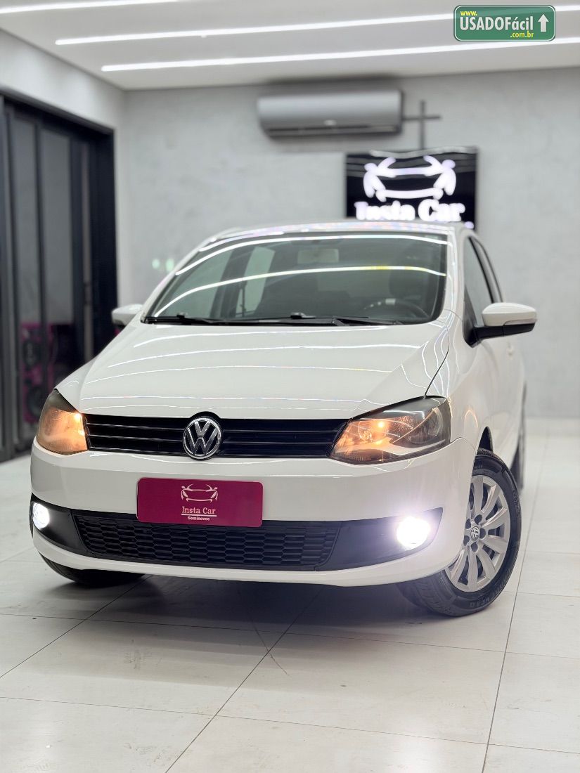 Volkswagen Fox 1.0 Mi 4P Total Flex 2013/2013 — foto 11 de 21