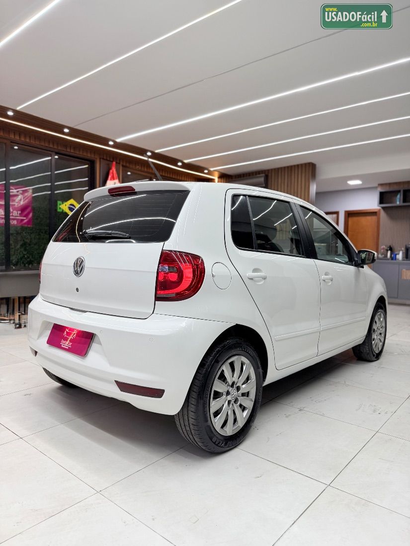 Volkswagen Fox 1.0 Mi 4P Total Flex 2013/2013 — foto 13 de 21