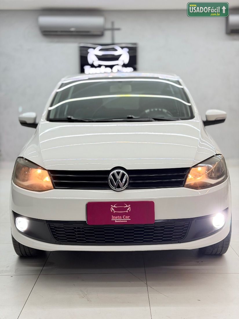 Volkswagen Fox 1.0 Mi 4P Total Flex 2013/2013 — foto 2 de 21