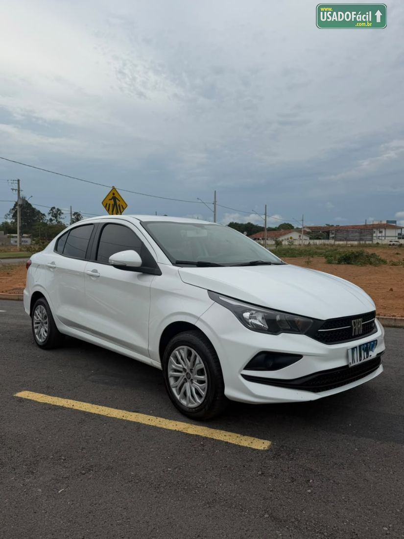 Fiat Cronos Drive 1.3 Mecânico Flex 2021/2022 — foto 5 de 11