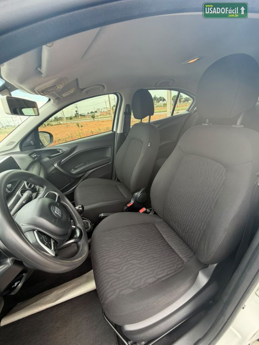 Fiat Cronos Drive 1.3 Mecânico Flex 2021/2022 — foto 6 de 11