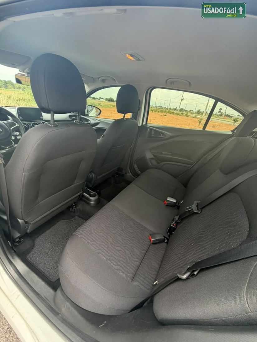 Fiat Cronos Drive 1.3 Mecânico Flex 2021/2022 — foto 8 de 11