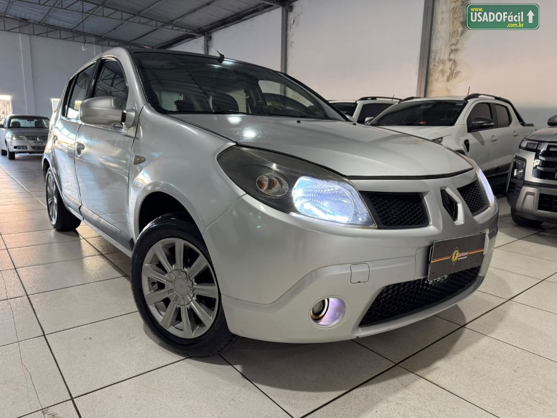 Renault Sandero Expression 1.6 Hi-Flex 5P 2010/2011 — foto 2 de 15