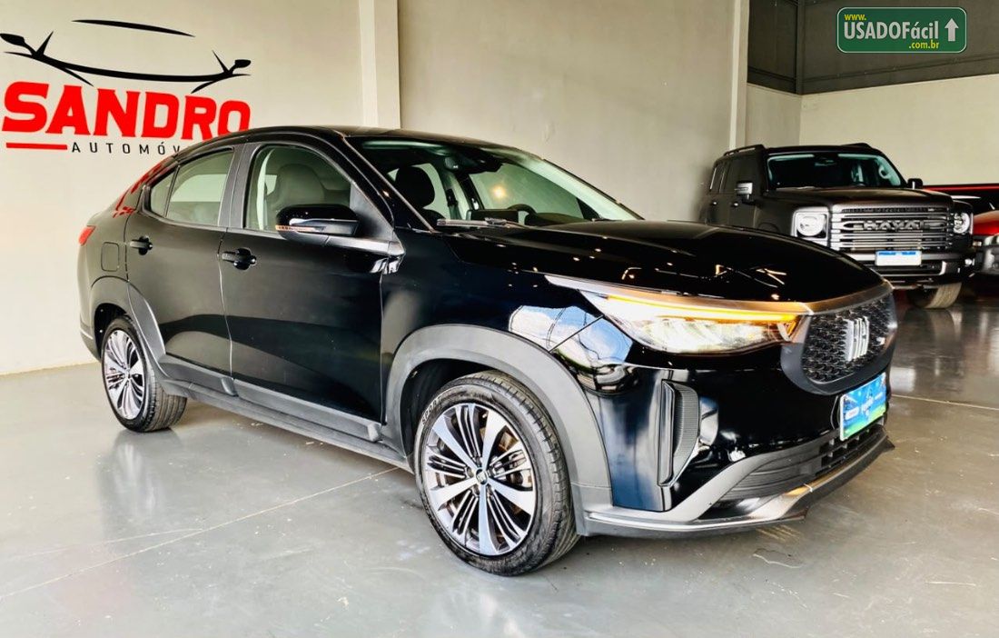 Fiat Fastback Audace 200 Turbo Automático Híbri­do 2025/2025 — foto 13 de 50