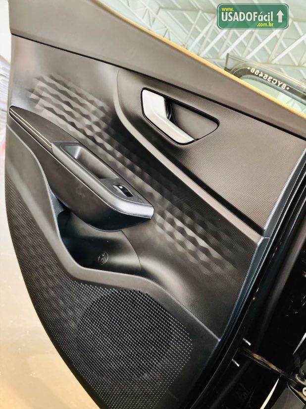 Fiat Fastback Audace 200 Turbo Automático Híbri­do 2025/2025 — foto 38 de 50