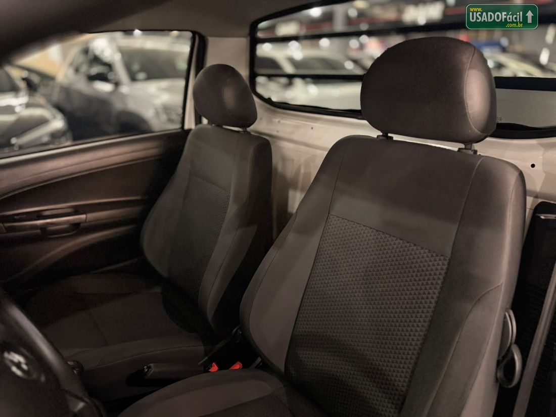 Volkswagen Saveiro Robust CS 1.6 Total Flex 2023/2023 — foto 13 de 15