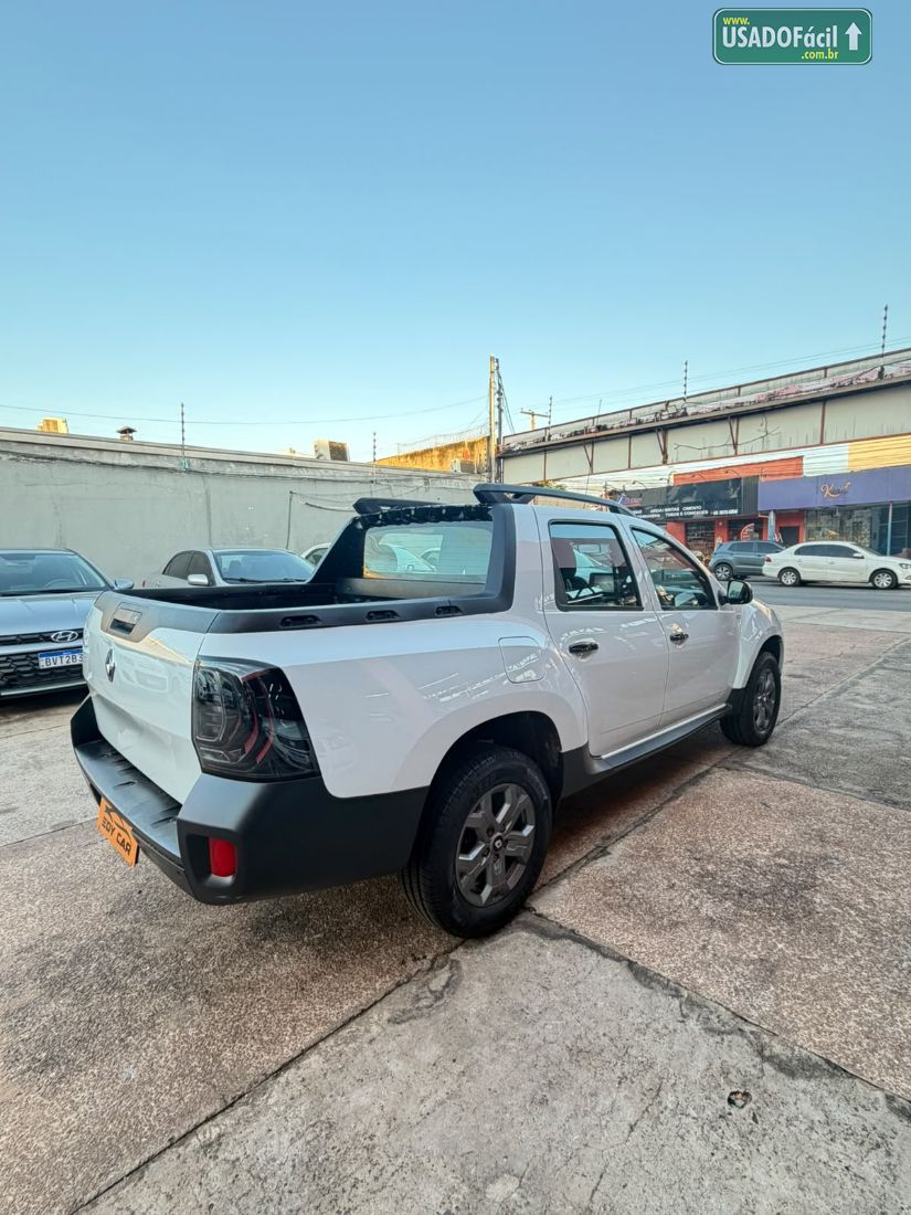 Renault Duster Oroch Intense 1.6 16V Mecânico Flex 2024/2025 — foto 4 de 9
