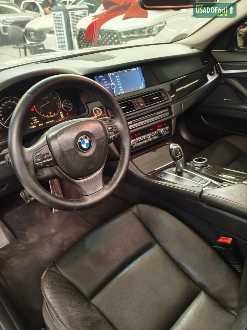 BMW bmw 535iA 3.0 306cv Bi-Turbo 2010/2011 — foto 18 de 23