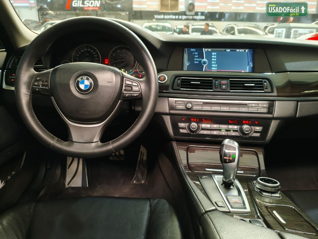 BMW bmw 535iA 3.0 306cv Bi-Turbo 2010/2011 — foto 8 de 23
