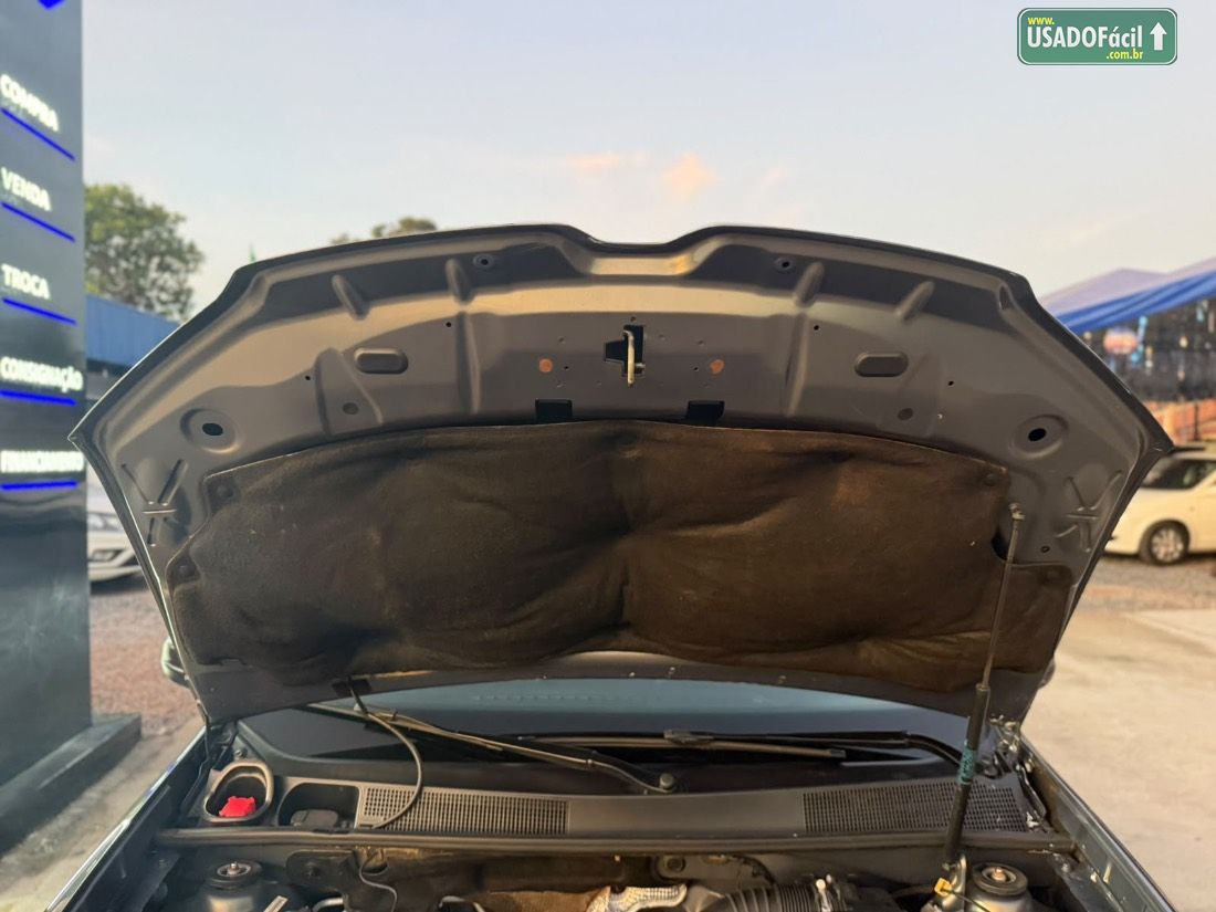 Renault Logan Authentique 1.0 Flex 2017/2018 — foto 15 de 20