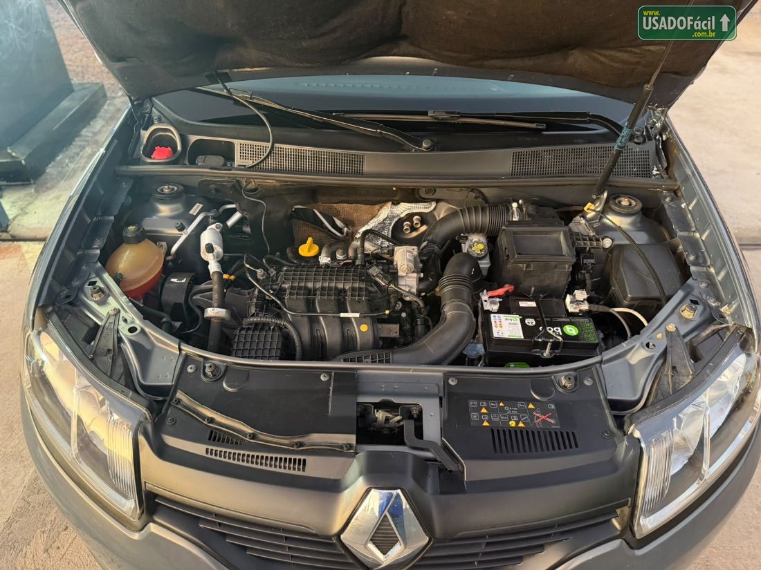 Renault Logan Authentique 1.0 Flex 2017/2018 — foto 16 de 20