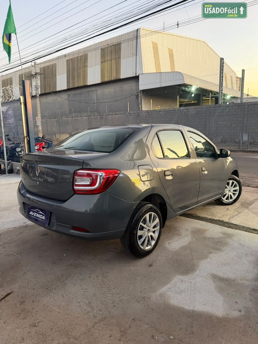 Renault Logan Authentique 1.0 Flex 2017/2018 — foto 7 de 20