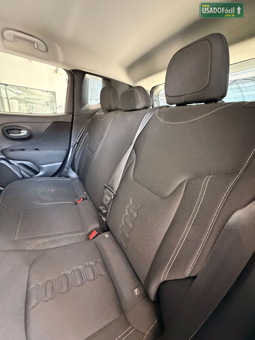 Jeep Renegade Sport T270 1.3 Turbo 4x2 Automático Flex 2023/2024 — foto 12 de 17