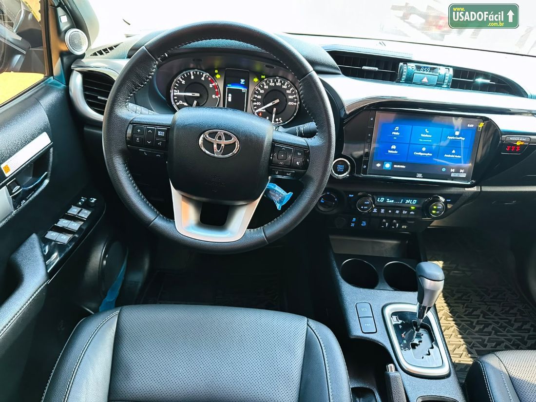 Toyota Hilux SRX CD 2.8 4x4 TDI Automático Diesel 2026/2026 — foto 11 de 16