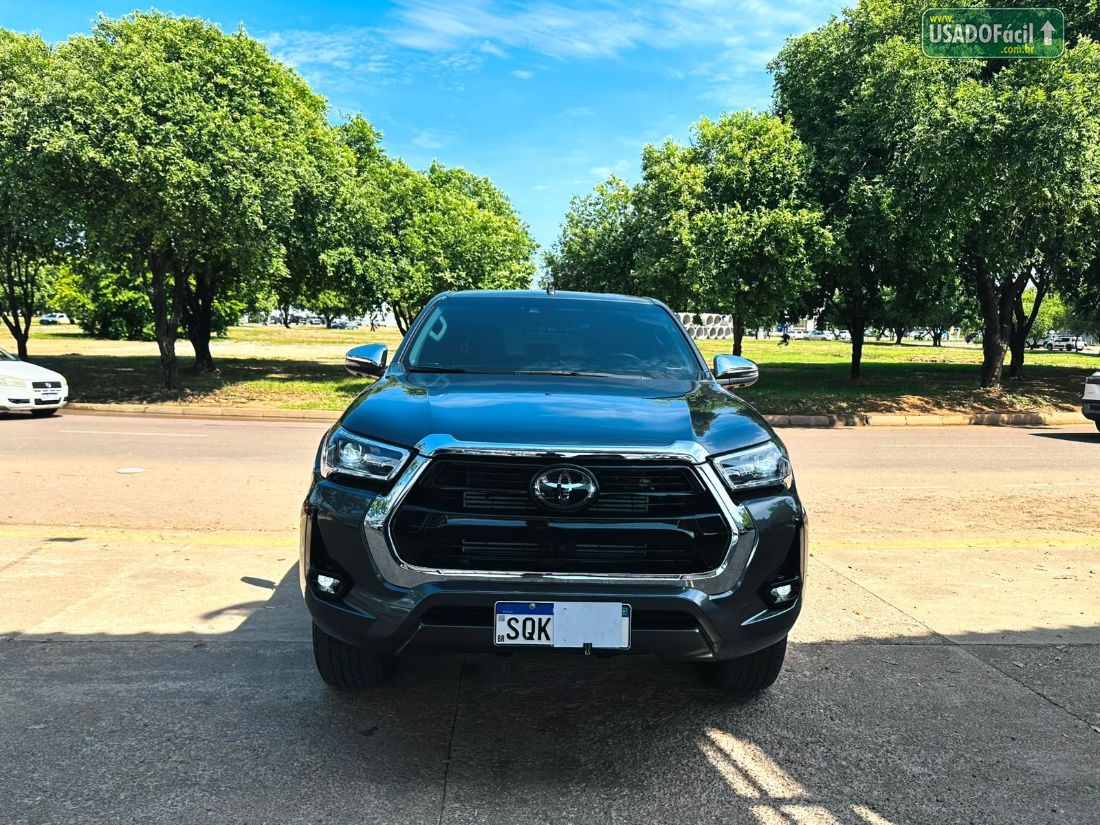 Toyota Hilux SRX CD 2.8 4x4 TDI Automático Diesel 2026/2026 — foto 2 de 16