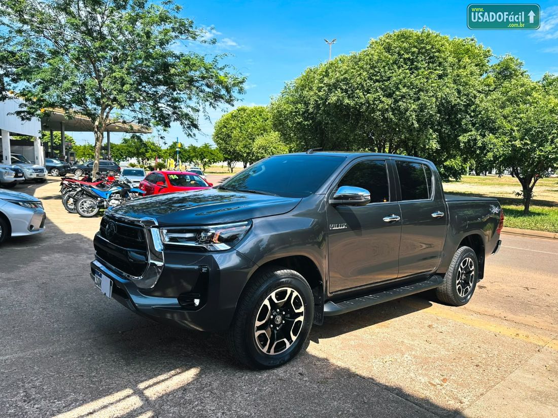 Toyota Hilux SRX CD 2.8 4x4 TDI Automático Diesel 2026/2026 — foto 3 de 16
