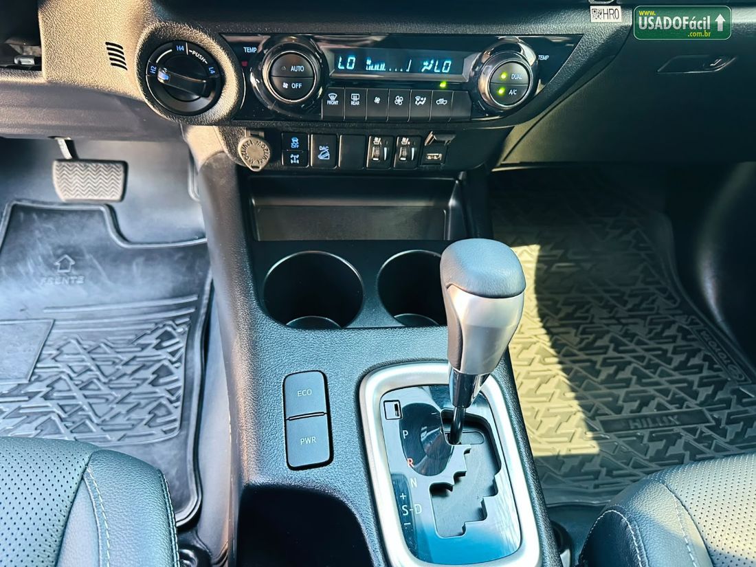 Toyota Hilux SRX CD 2.8 4x4 TDI Automático Diesel 2026/2026 — foto 7 de 16