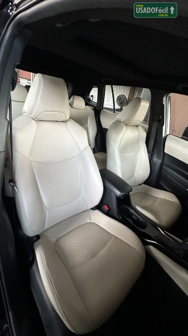 Toyota Corolla Cross XRX 1.8 Automático Híbrido 2022/2023 — foto 11 de 17