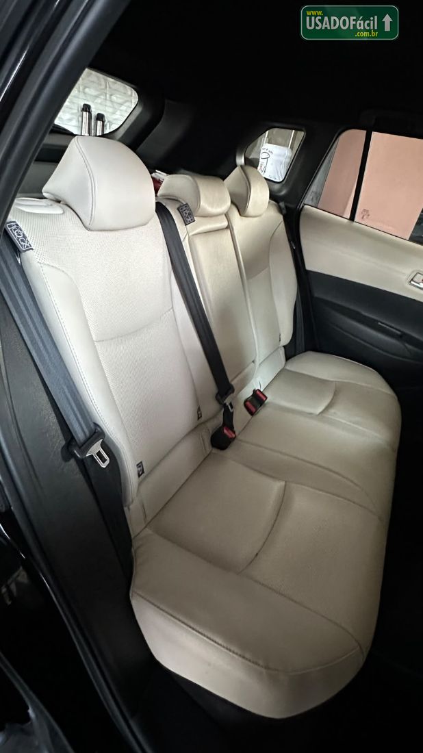 Toyota Corolla Cross XRX 1.8 Automático Híbrido 2022/2023 — foto 14 de 17