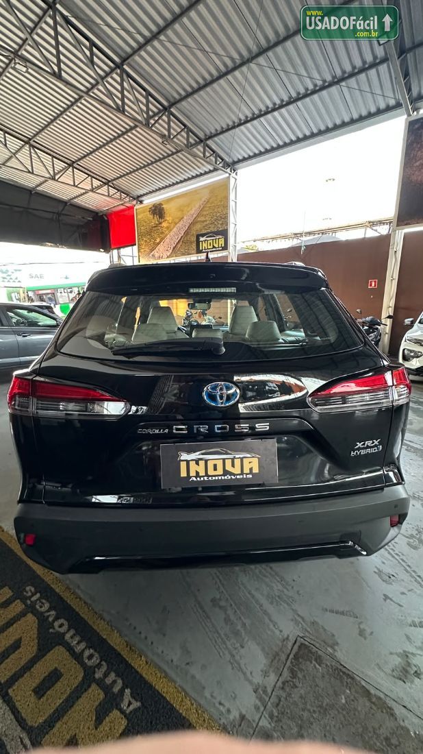 Toyota Corolla Cross XRX 1.8 Automático Híbrido 2022/2023 — foto 16 de 17