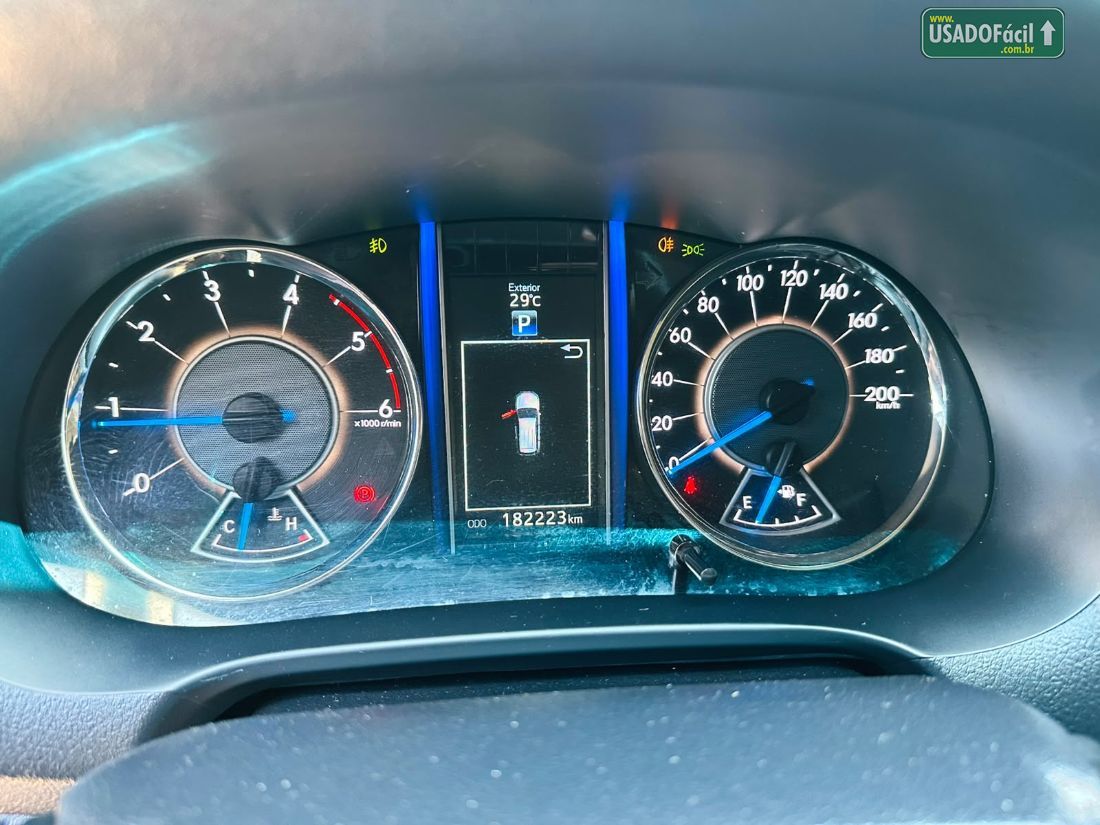 Toyota Hilux SW4 SRX 2.8 4x4 TDI Automático Diesel 2017/2017 — foto 9 de 18
