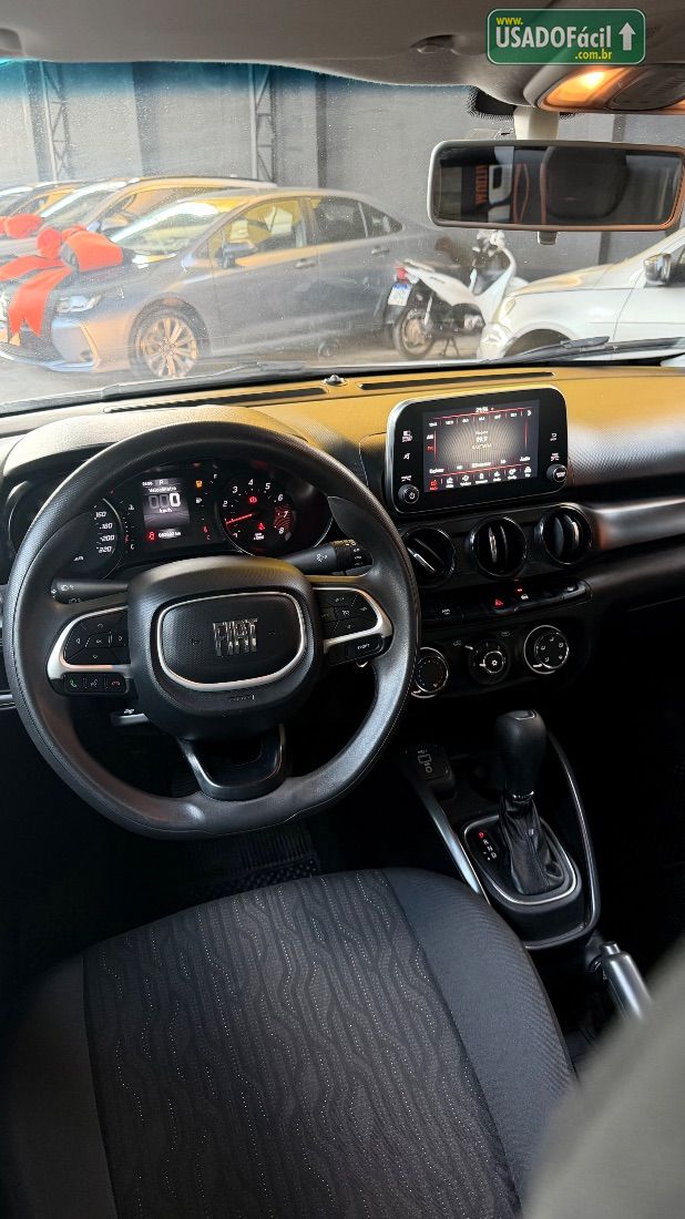 Fiat Cronos Drive 1.3 Automático Flex 2024/2025 — foto 7 de 10