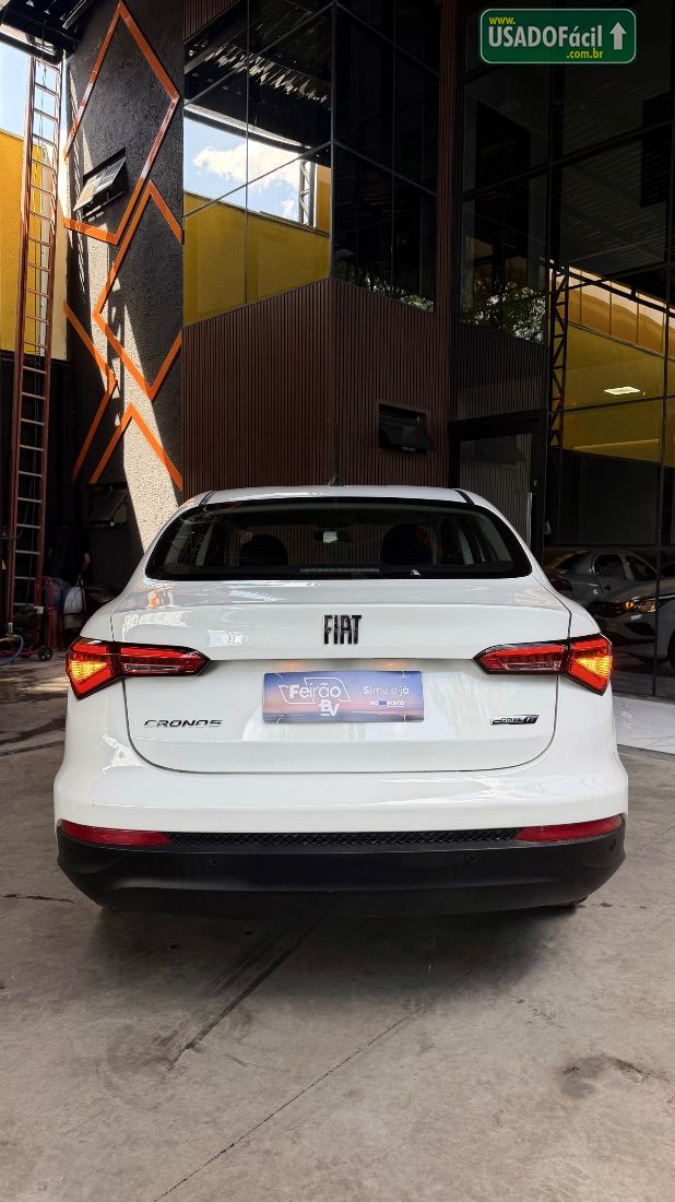 Fiat Cronos Drive 1.3 Automático Flex 2024/2025 — foto 9 de 10