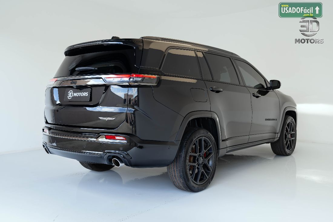 Jeep Commander Black Hurricane 2.0 4x4 Turbo Automático 2024/2025 — foto 4 de 17