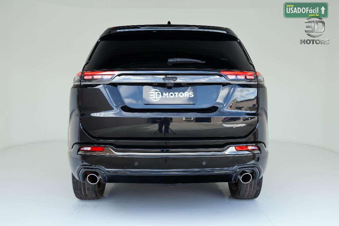 Jeep Commander Black Hurricane 2.0 4x4 Turbo Automático 2024/2025 — foto 5 de 17