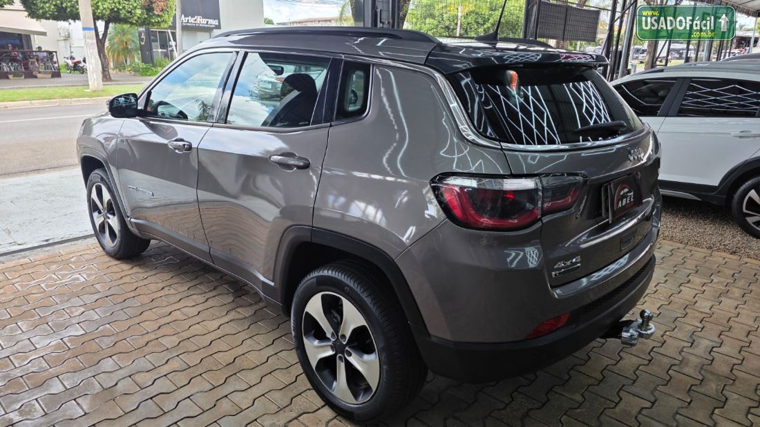 Jeep Compass Longitude 2.0 4X4 Automático Diesel 2016/2017 — foto 6 de 9