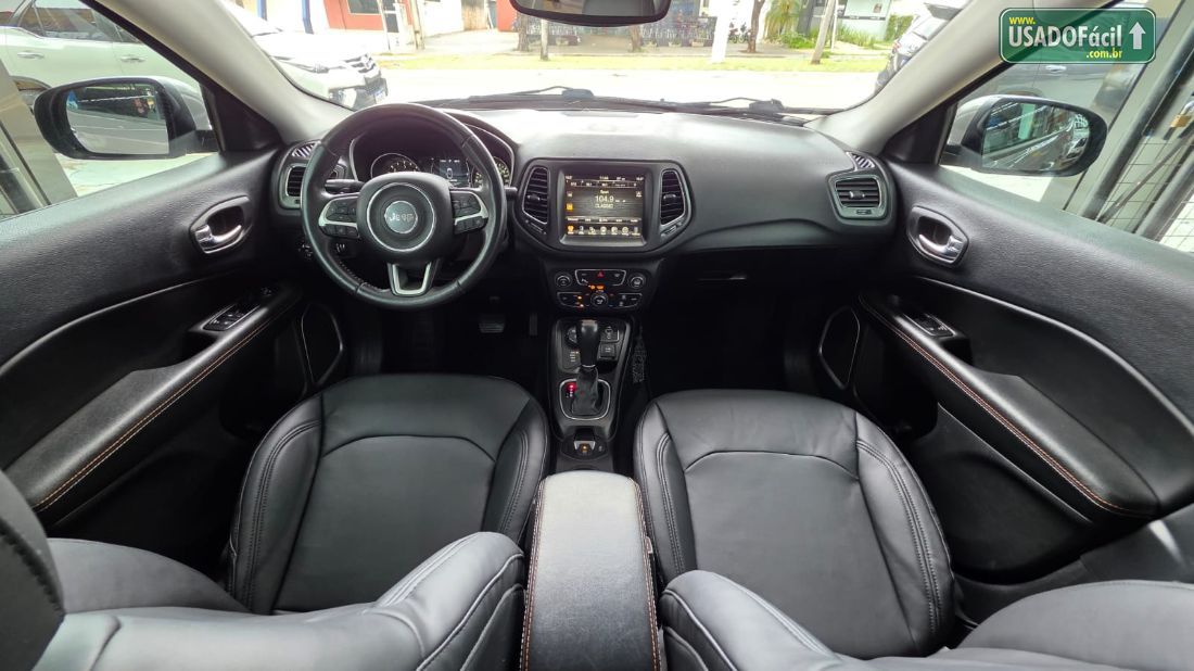 Jeep Compass Longitude 2.0 4X4 Automático Diesel 2016/2017 — foto 9 de 9
