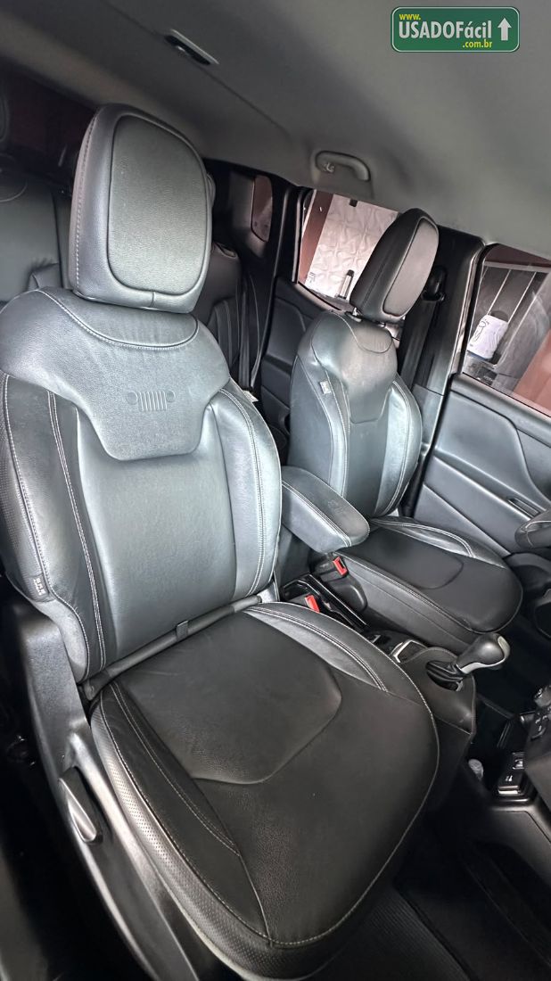 Jeep Renegade Longitude T270 1.3 Turbo 4x2 Automático Flex 2023/2023 — foto 10 de 16