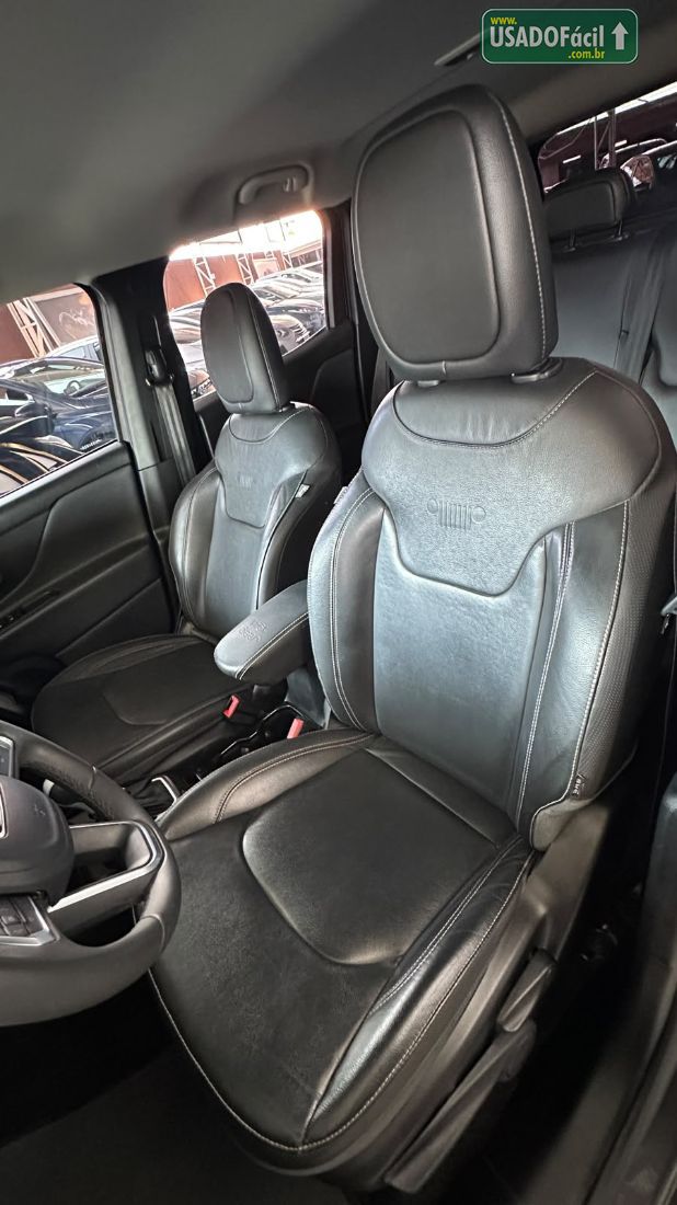 Jeep Renegade Longitude T270 1.3 Turbo 4x2 Automático Flex 2023/2023 — foto 9 de 16