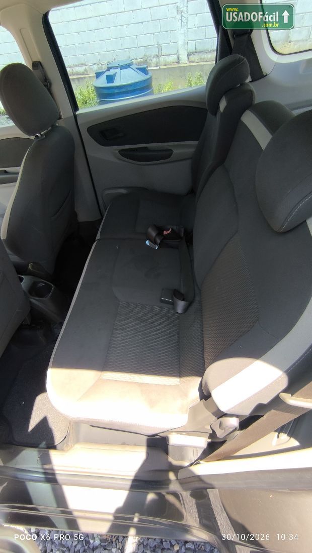CHEVROLET/GM Spin LT 1.8 Automático EconoFlex 2013/2014 — foto 17 de 18