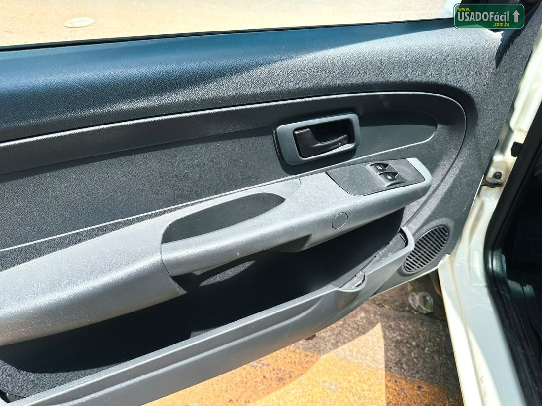Fiat Strada Hard Working CE 1.4 Fire Flex 2018/2019 — foto 3 de 13
