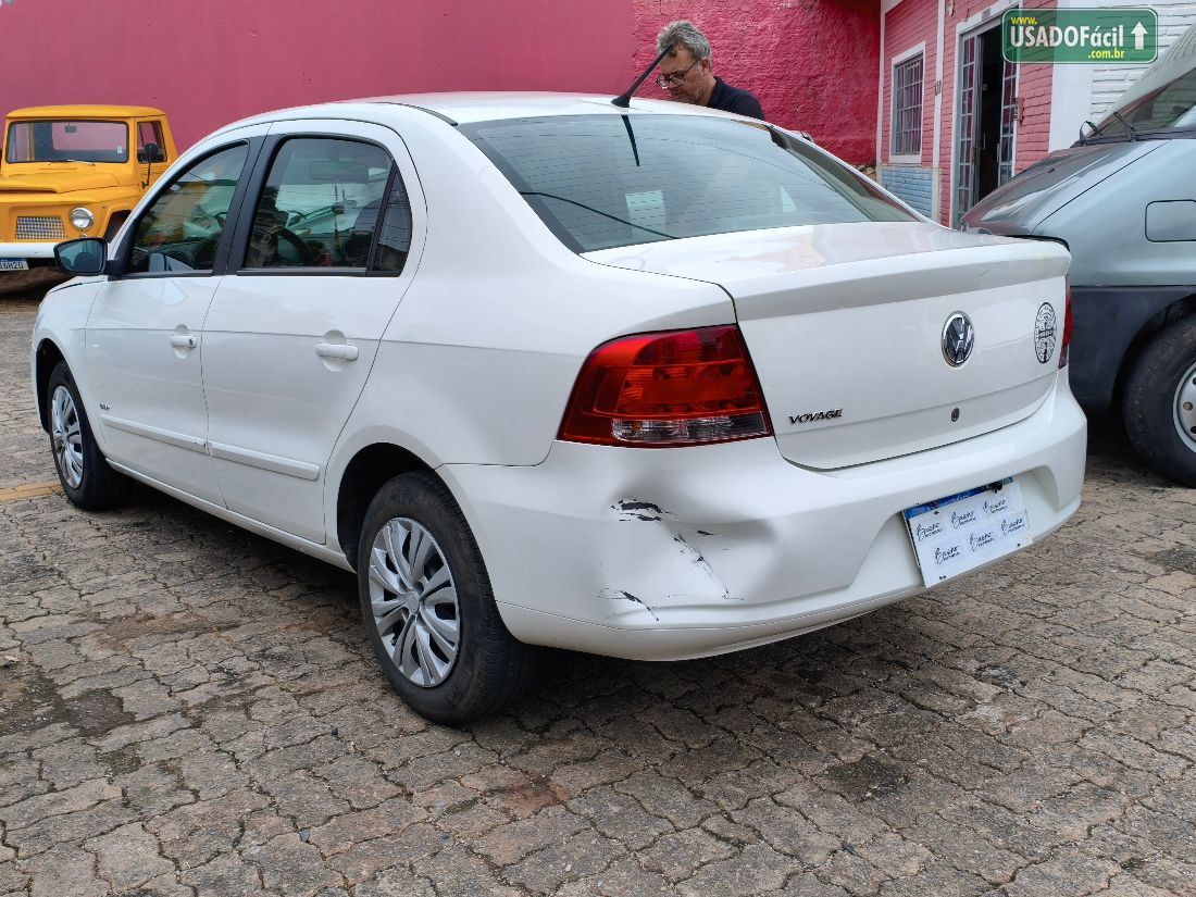 Volkswagen Voyage City 1.0 Mi Total Flex 2010/2010 — foto 2 de 6