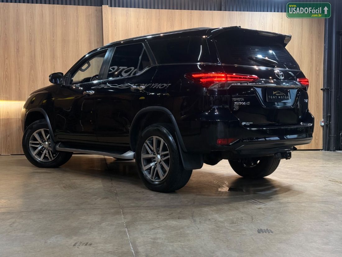 Toyota Hilux SW4 SRX 2.8 4x4 TDI Automático Diesel 2019/2019 — foto 13 de 13